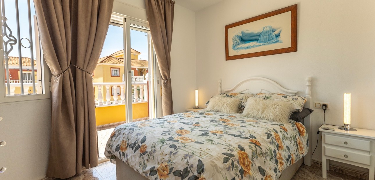 Venta - Adosado -
La Torreta - Torrevieja