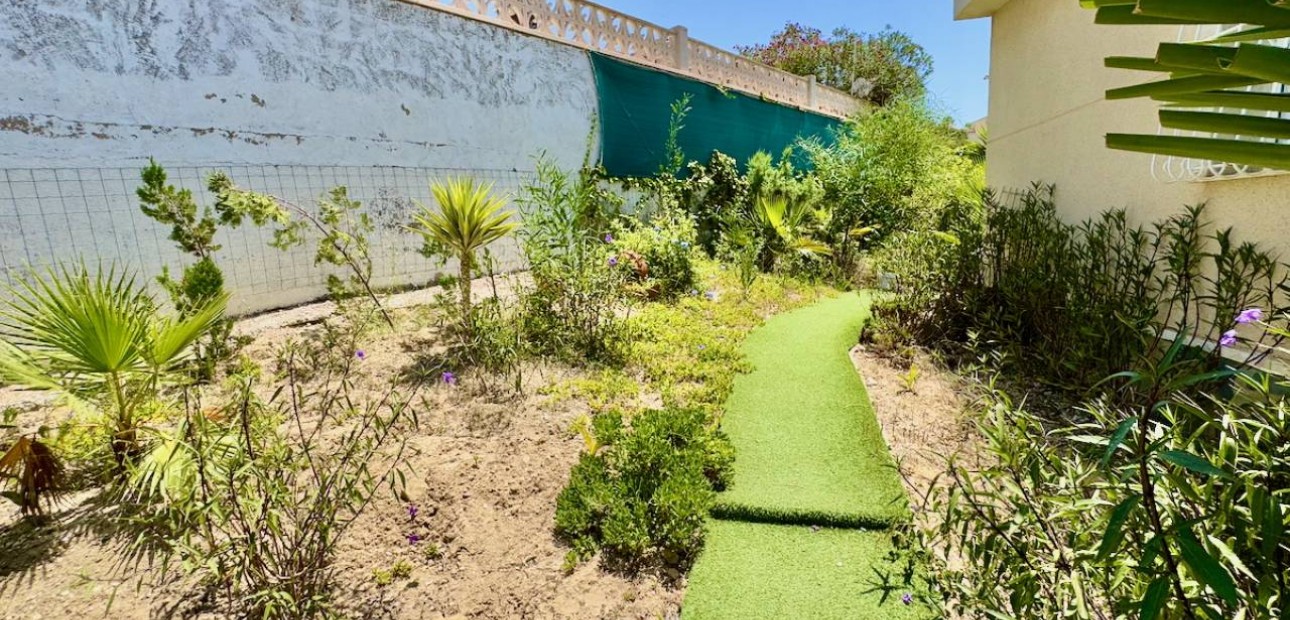 Venta - Villa -
Ciudad Quesada