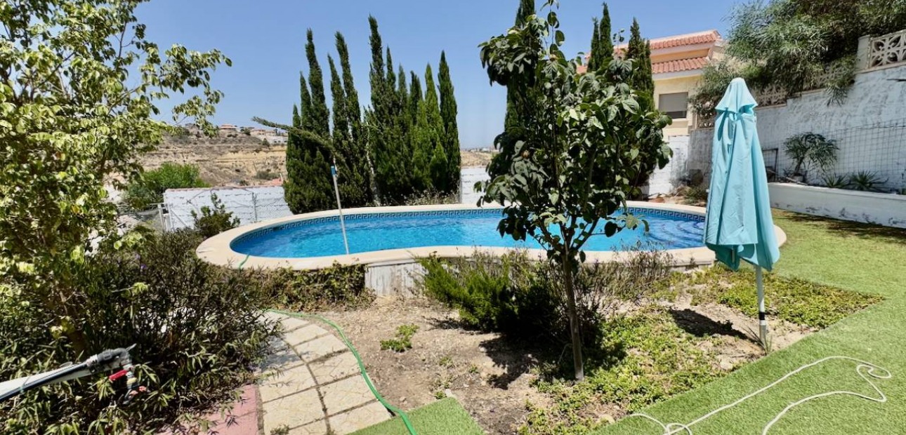 Venta - Villa -
Ciudad Quesada
