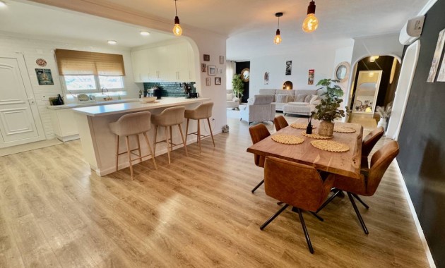 Venta - Villa -
Rojales - Cuidad Quesada