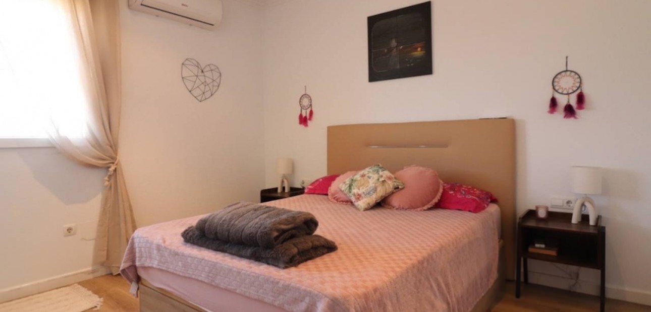 Venta - Villa -
Rojales - Cuidad Quesada