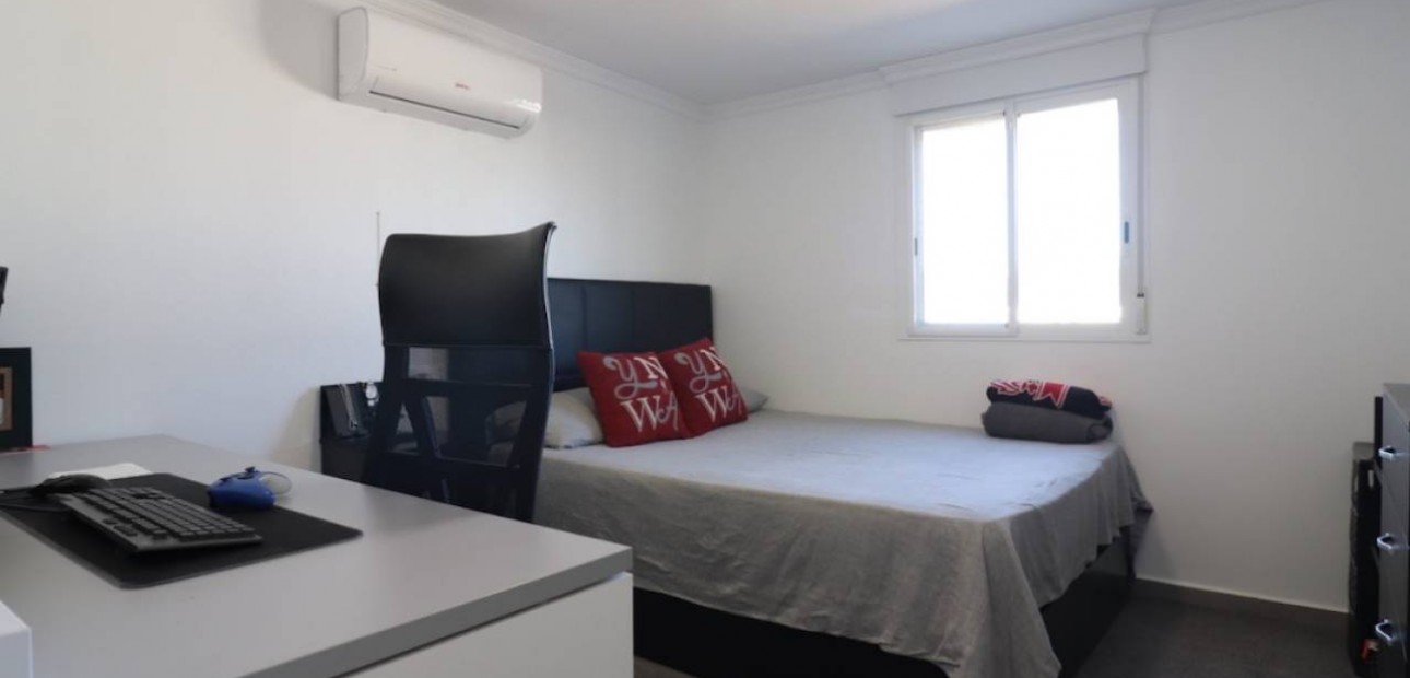 Venta - Villa -
Rojales - Cuidad Quesada