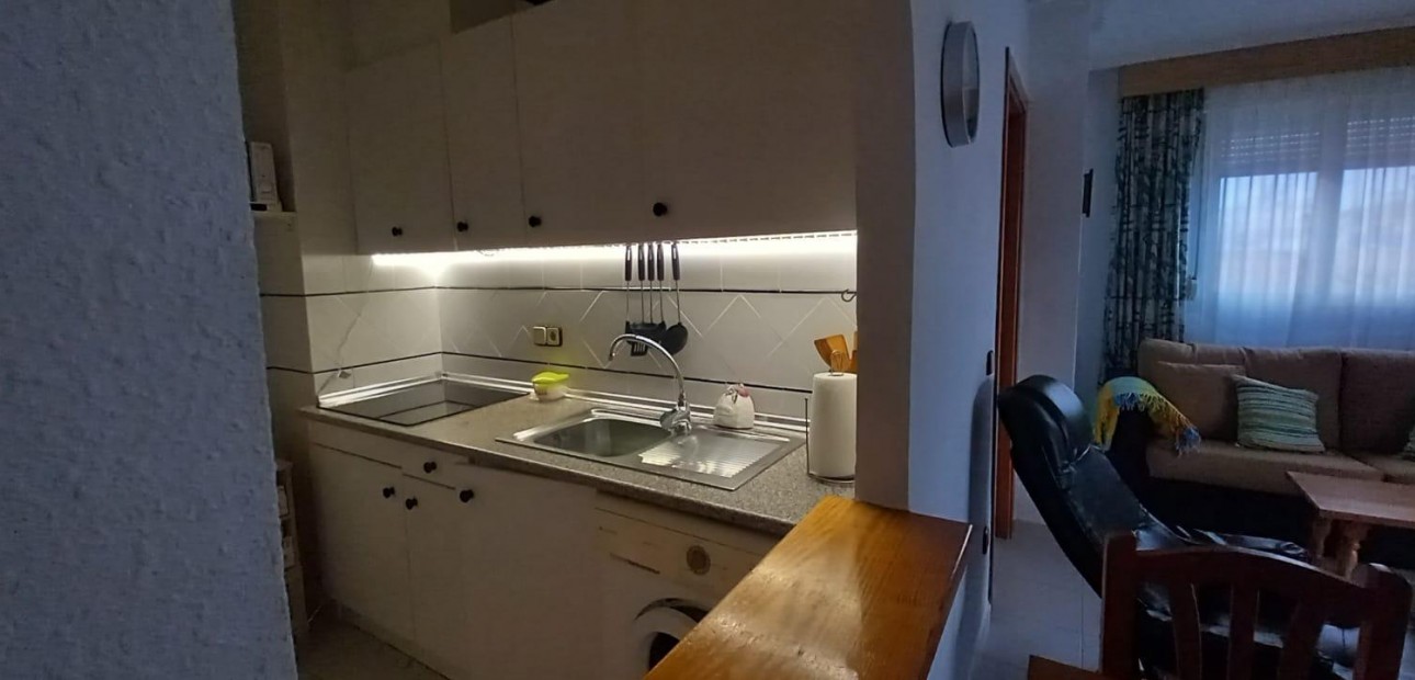 Venta - Apartamento / piso -
Torrevieja - Acequion