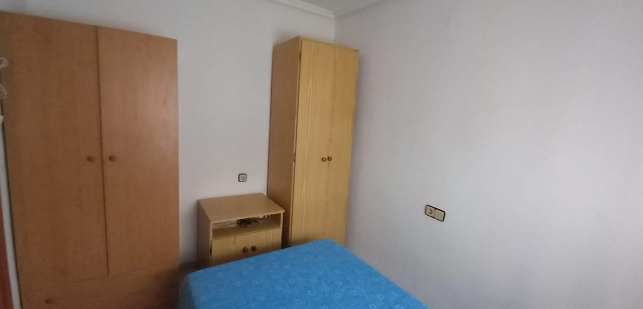 Venta - Apartamento / piso -
Torrevieja - Acequion
