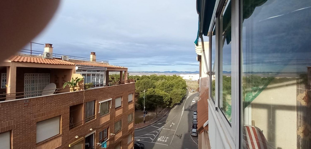 Venta - Apartamento / piso -
Torrevieja - Acequion