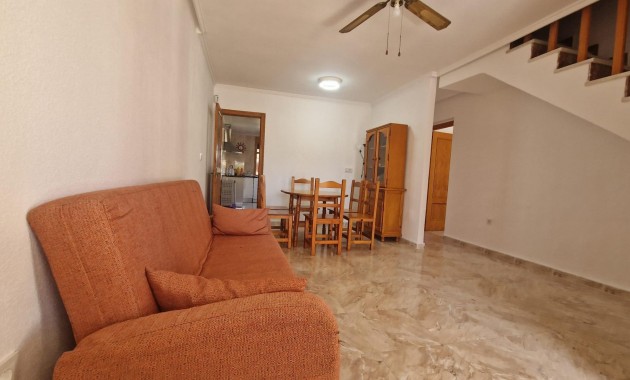 Sale - Terraced house -
Torrevieja - La siesta