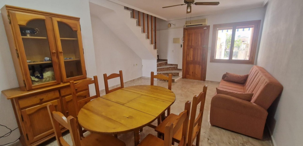 Sale - Terraced house -
Torrevieja - La siesta