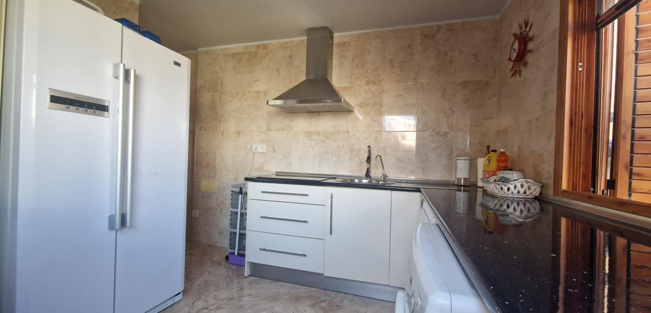Sale - Terraced house -
Torrevieja - La siesta