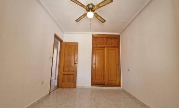 Sale - Terraced house -
Torrevieja - La siesta