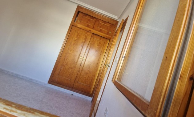 Sale - Terraced house -
Torrevieja - La siesta