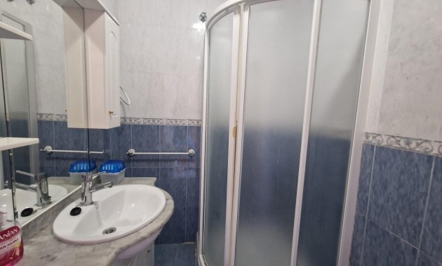 Sale - Terraced house -
Torrevieja - La siesta