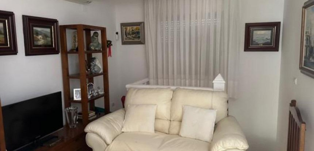 Venta - Terraced house -
Guardamar del Segura - Zona Pueblo