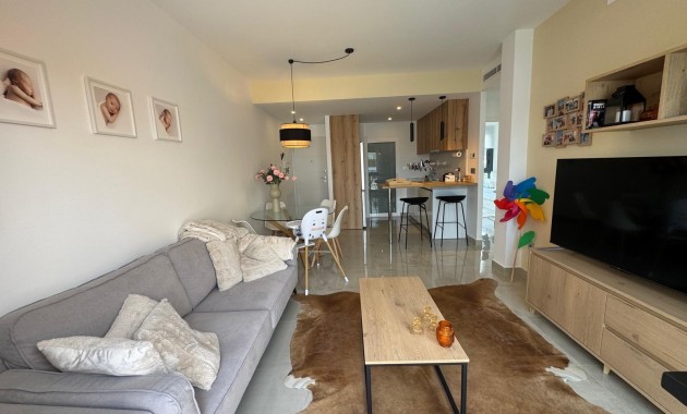 Venta - Apartamento / piso -
Pilar de La Horadada - Pilar de La Horadada - Town