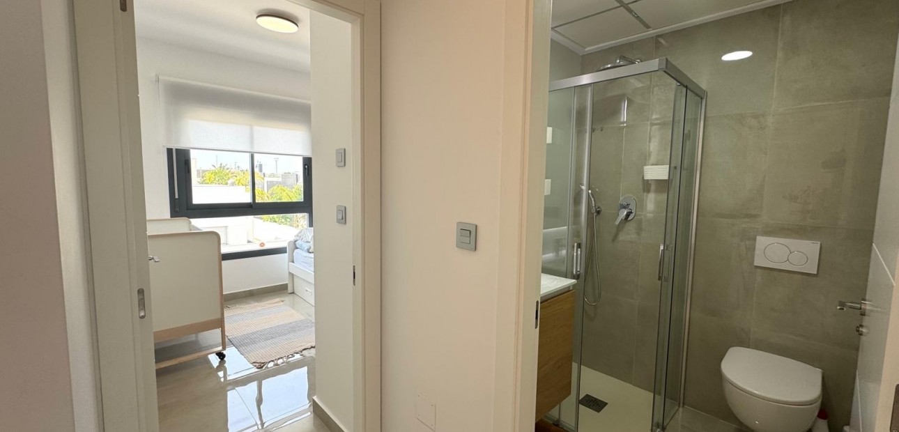Venta - Apartamento / piso -
Pilar de La Horadada - Pilar de La Horadada - Town