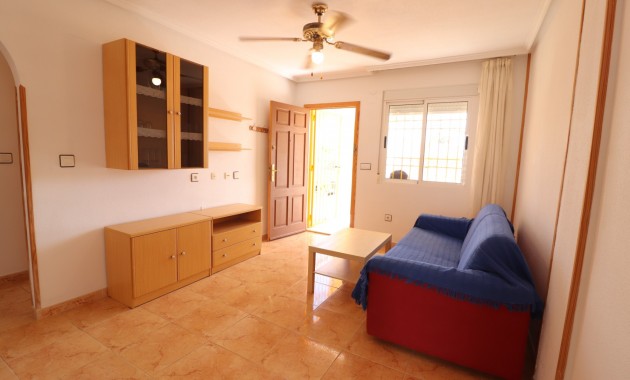 Venta - Apartamento / piso -
Torrevieja - Altos del Limonar