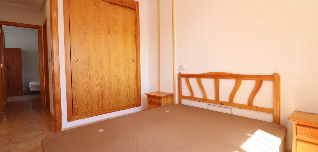 Venta - Apartamento / piso -
Torrevieja - Altos del Limonar
