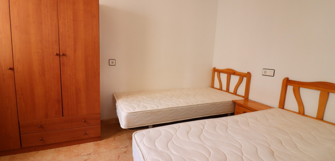 Venta - Apartamento / piso -
Torrevieja - Altos del Limonar