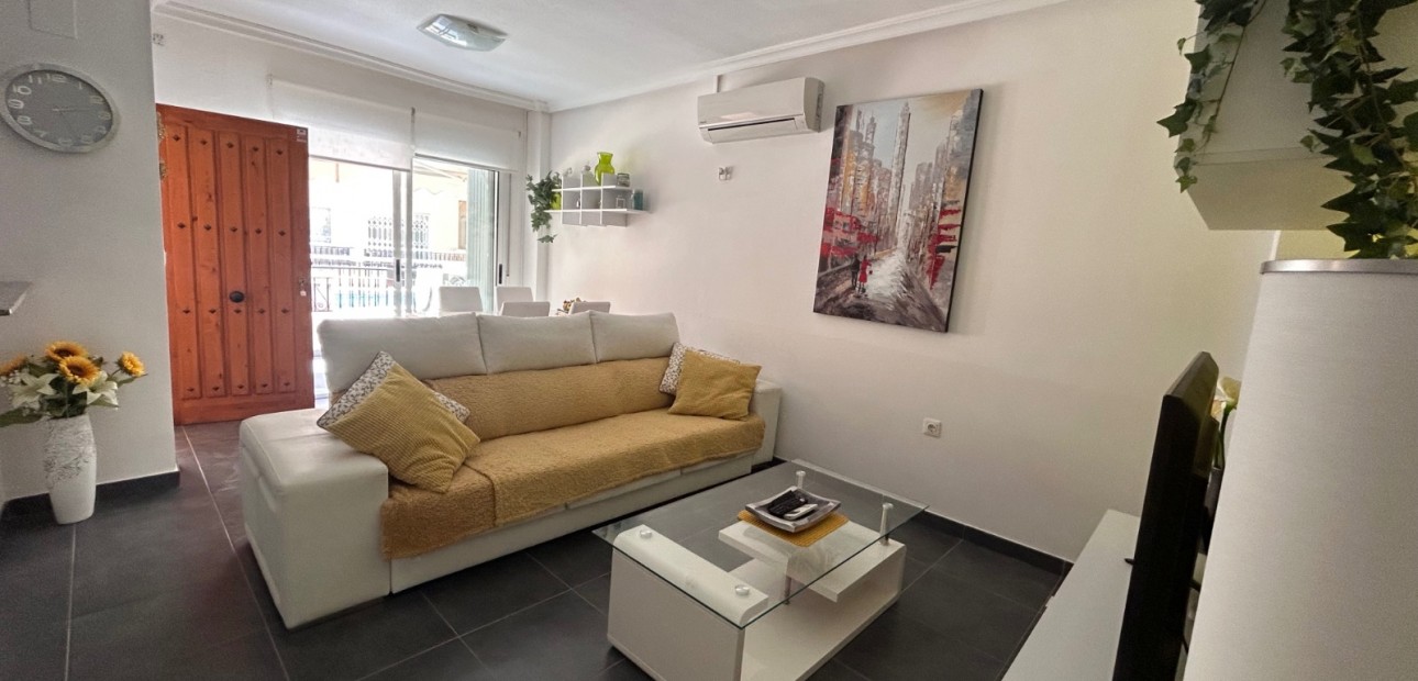 Herverkoop - Appartement / flat -
Jacarilla