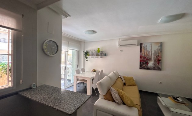 Herverkoop - Appartement / flat -
Jacarilla