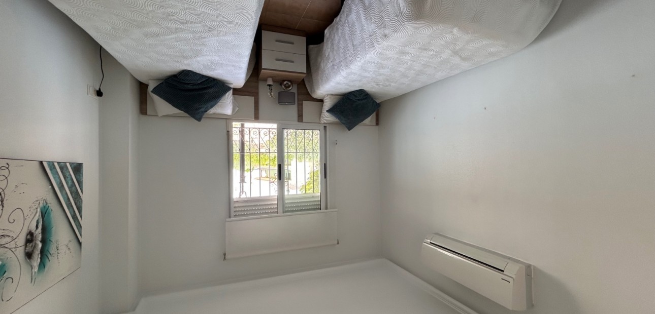 Herverkoop - Appartement / flat -
Jacarilla
