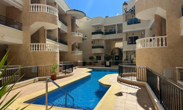 Herverkoop - Appartement / flat -
Jacarilla
