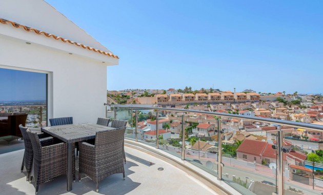 Herverkoop - Villa -
Ciudad Quesada