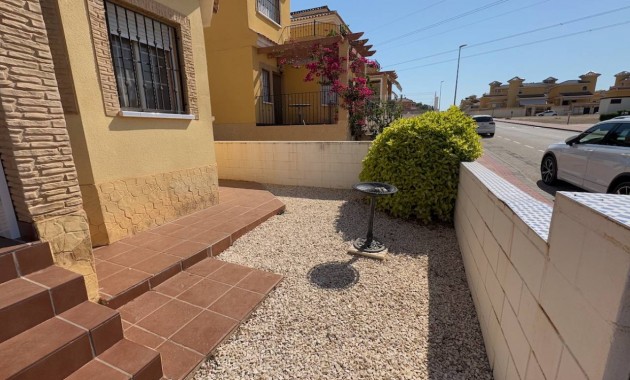 Herverkoop - Villa -
Algorfa - Lo Crispin