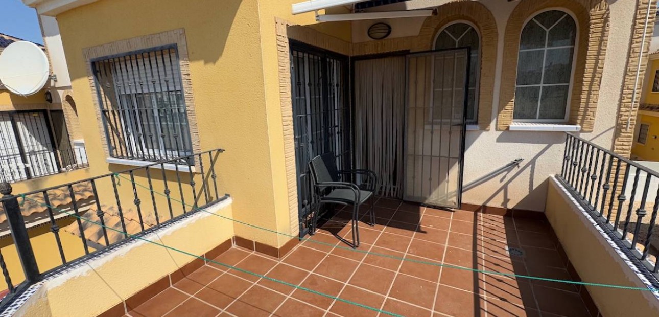 Herverkoop - Villa -
Algorfa - Lo Crispin
