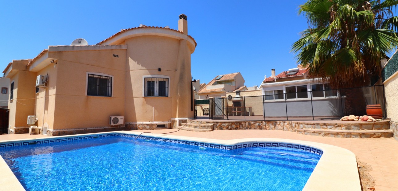 Venta - Detached Villa -
Benimar - Rojales Hills
