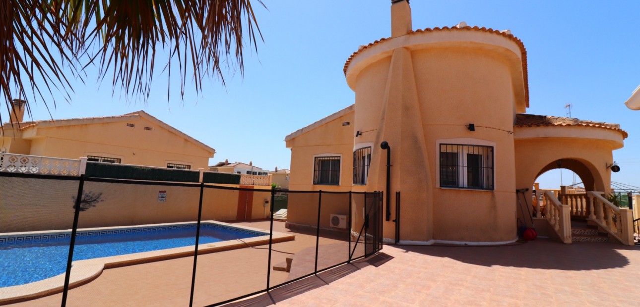 Venta - Detached Villa -
Benimar - Rojales Hills