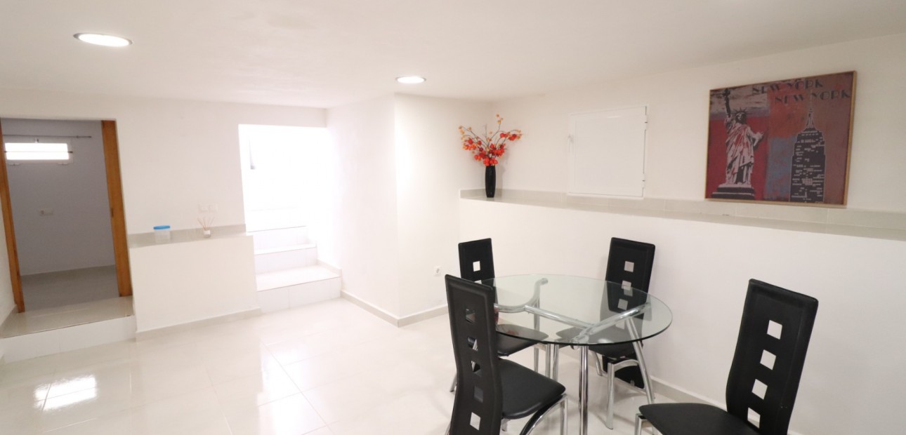 Venta - Detached Villa -
Benimar - Rojales Hills