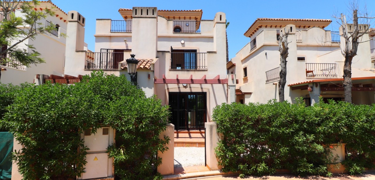 Venta - Semi Detached Villa -
Algorfa - La Finca Golf Resort