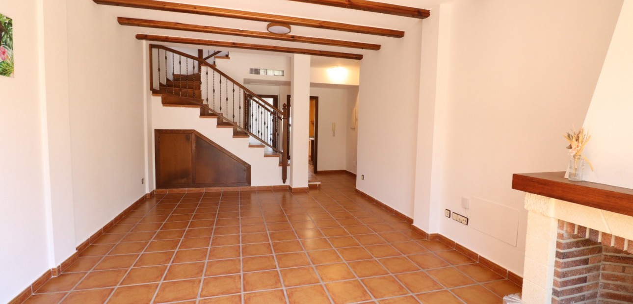 Venta - Semi Detached Villa -
Algorfa - La Finca Golf Resort