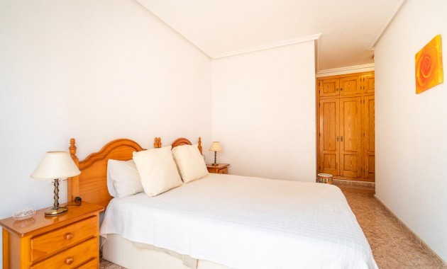 Venta - Apartamento / piso -
Torrevieja - Centro