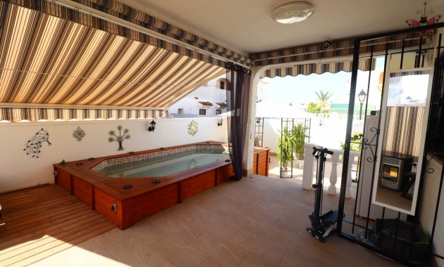 Venta - Detached Villa -
Orihuela Costa - La Florida