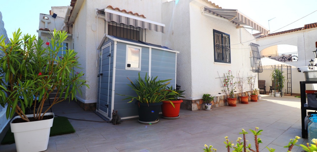 Venta - Detached Villa -
Orihuela Costa - La Florida
