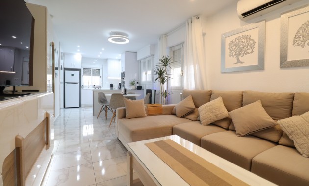 Venta - Detached Villa -
Orihuela Costa - La Florida