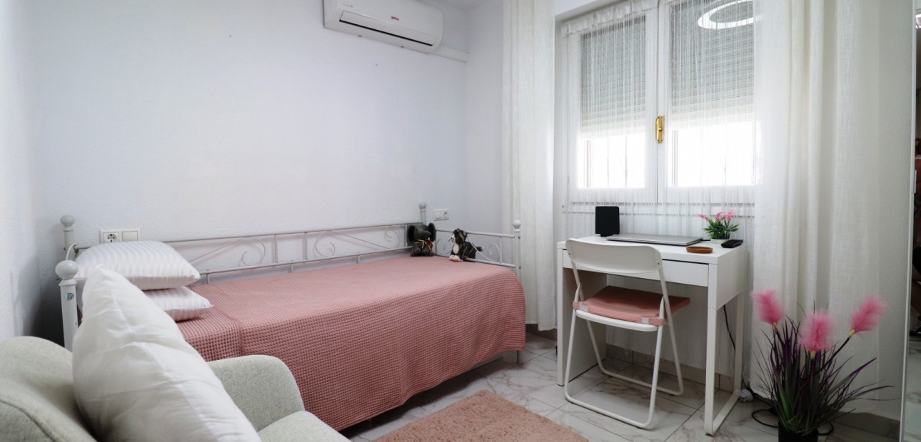Venta - Detached Villa -
Orihuela Costa - La Florida