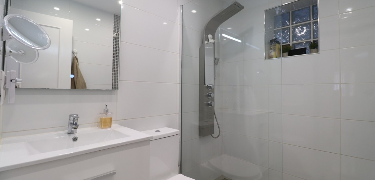 Venta - Detached Villa -
Orihuela Costa - La Florida