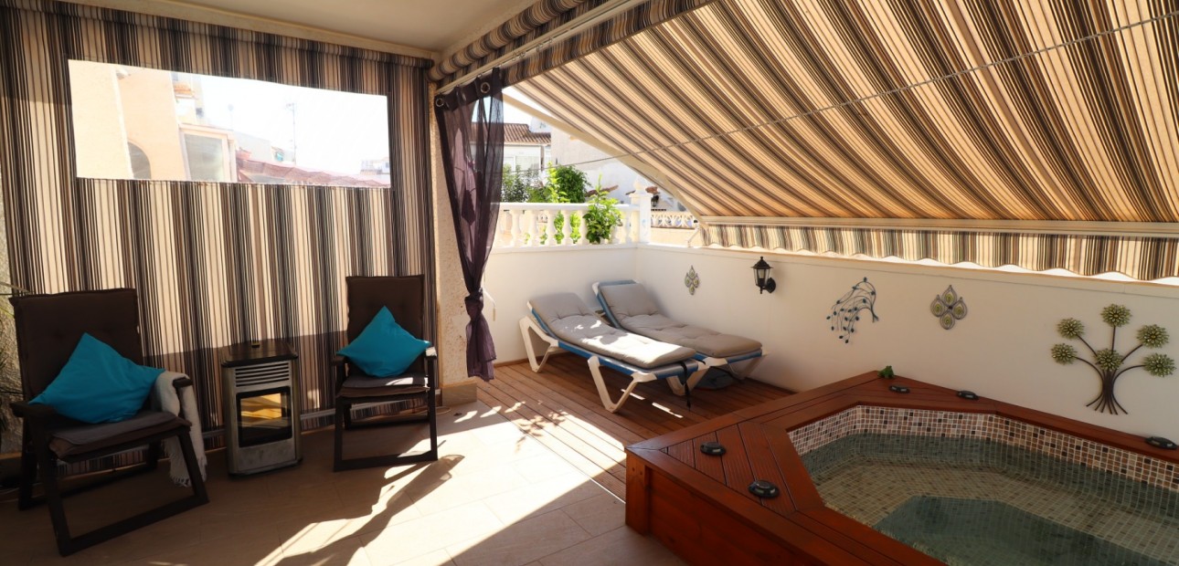 Venta - Detached Villa -
Orihuela Costa - La Florida