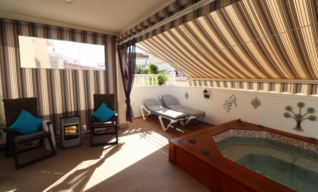 Venta - Detached Villa -
Orihuela Costa - La Florida