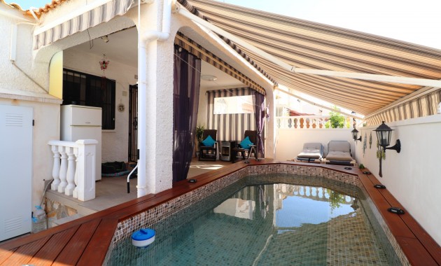 Venta - Detached Villa -
Orihuela Costa - La Florida