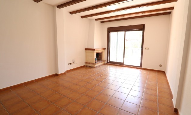 Venta - Semi Detached Villa -
Algorfa - La Finca Golf Resort
