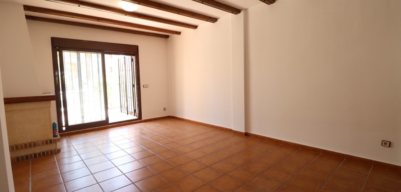 Venta - Semi Detached Villa -
Algorfa - La Finca Golf Resort