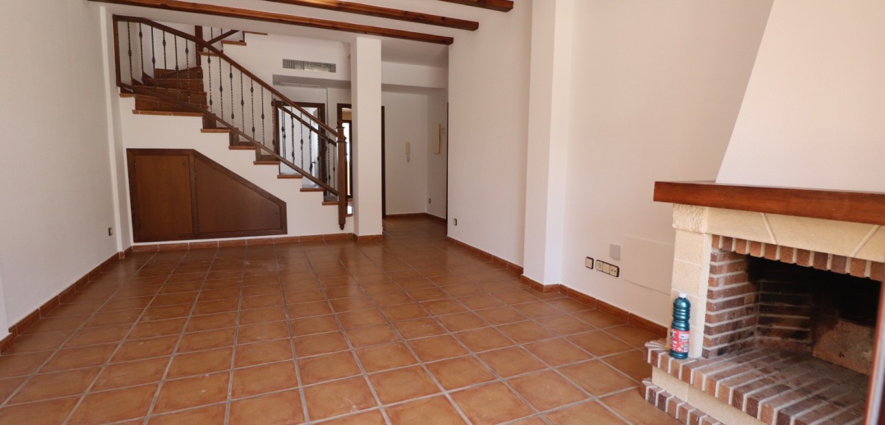Venta - Semi Detached Villa -
Algorfa - La Finca Golf Resort