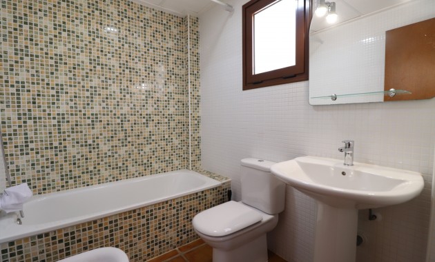 Venta - Semi Detached Villa -
Algorfa - La Finca Golf Resort