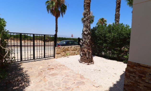Venta - Semi Detached Villa -
Algorfa - La Finca Golf Resort