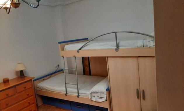 Venta - Apartamento / piso -
Torrevieja - Playa del cura
