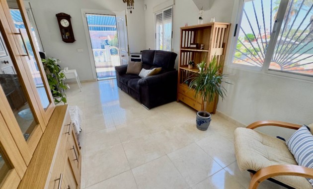 Herverkoop - Villa -
Ciudad Quesada