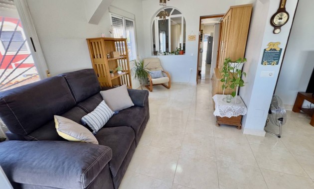 Herverkoop - Villa -
Ciudad Quesada